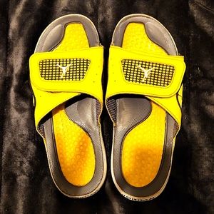 Nike Air Jordan Hydro 4 Retro Slides Lightning Yellow DN4238-701 Men's Sizes
